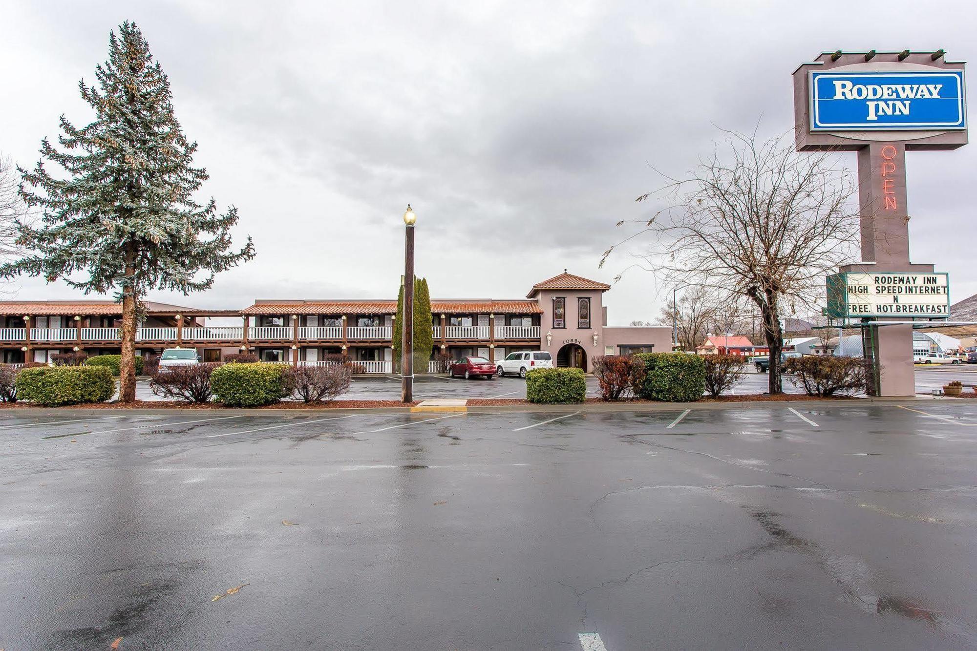 Rodeway Inn Baker City Esterno foto